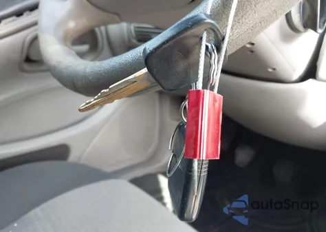 2001 Ford Mustang z USA, uszkodzony, nr VIN 1FAFP404X1F239446